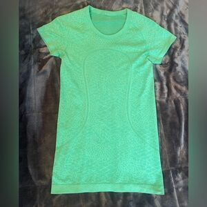 Lululemon swiftly tech tee